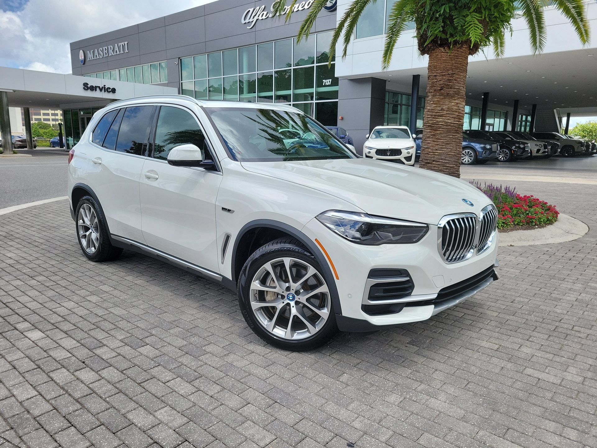 Used 2023 BMW X5 xDrive45e w/ Climate Comfort Package AWD/4WD 360° Tour