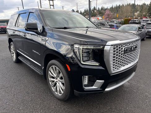 Used 2022 GMC Yukon Denali w/ Max Trailering Package image 3