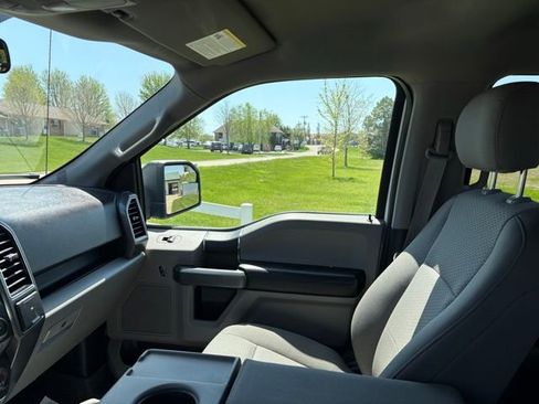 Used 2018 Ford F150 XLT AWD/4WD image 15