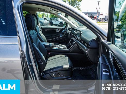 Used 2025 Genesis GV80 2.5T Standard AWD/4WD image 23