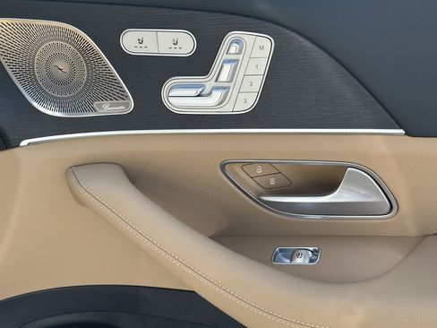 New 2026 Mercedes-Benz GLS 450 4MATIC image 17