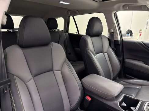 Certified 2024 Subaru Outback Onyx Edition XT AWD/4WD image 23
