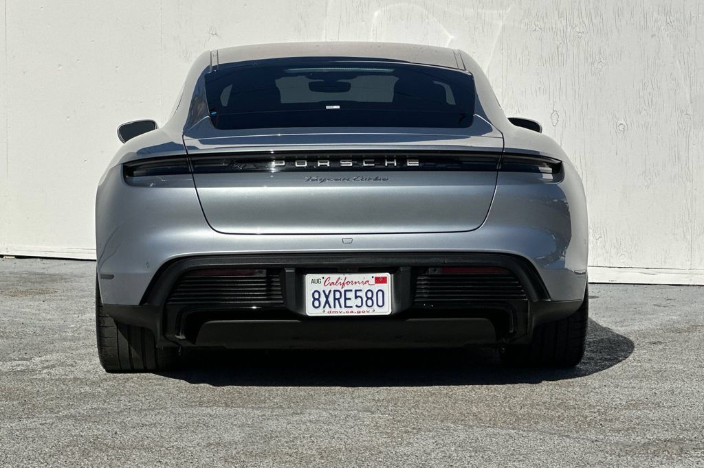 Used 2020 Porsche Taycan Turbo AWD/4WD image 4