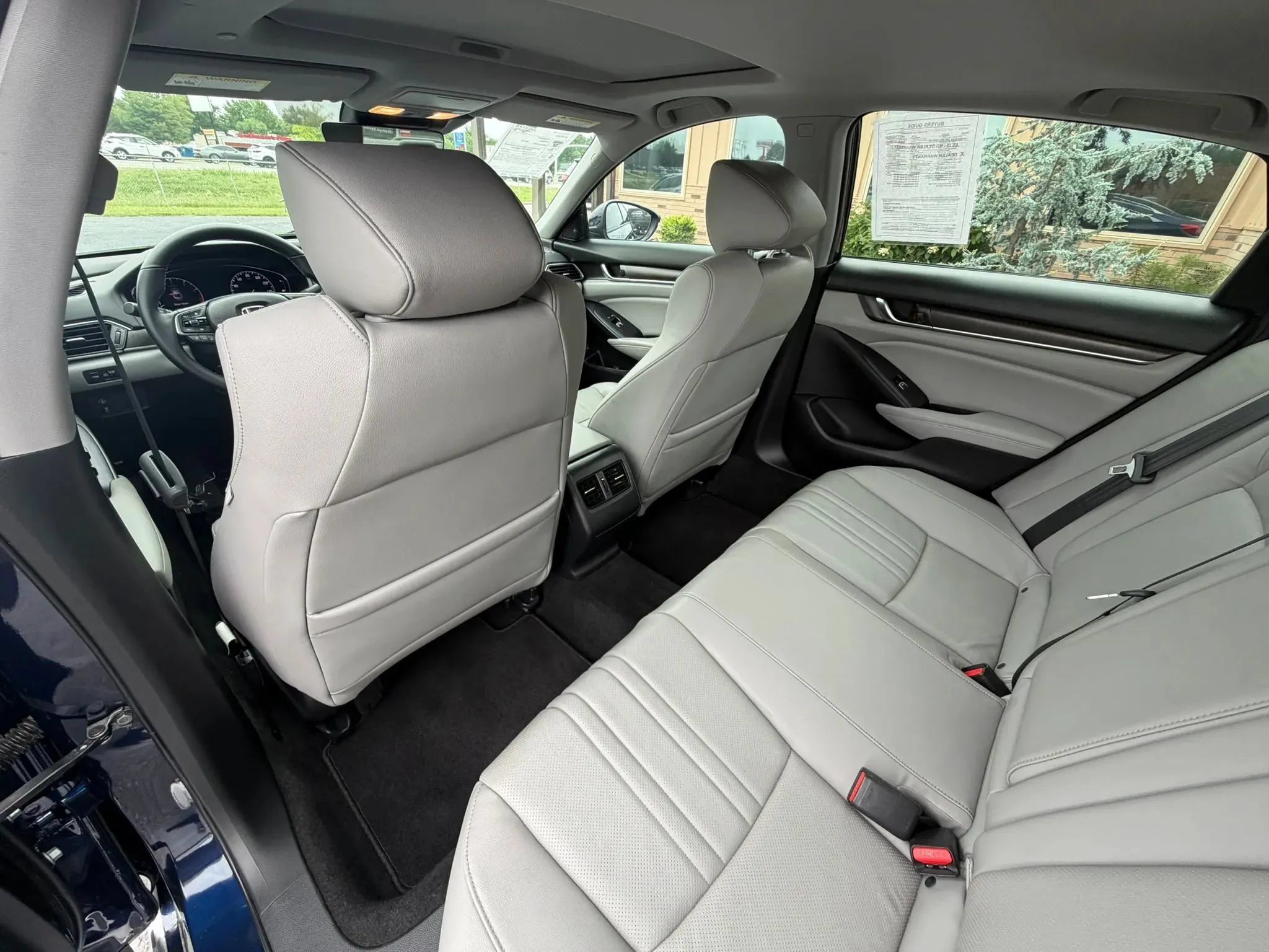 Used 2018 Honda Accord EX-L image 23