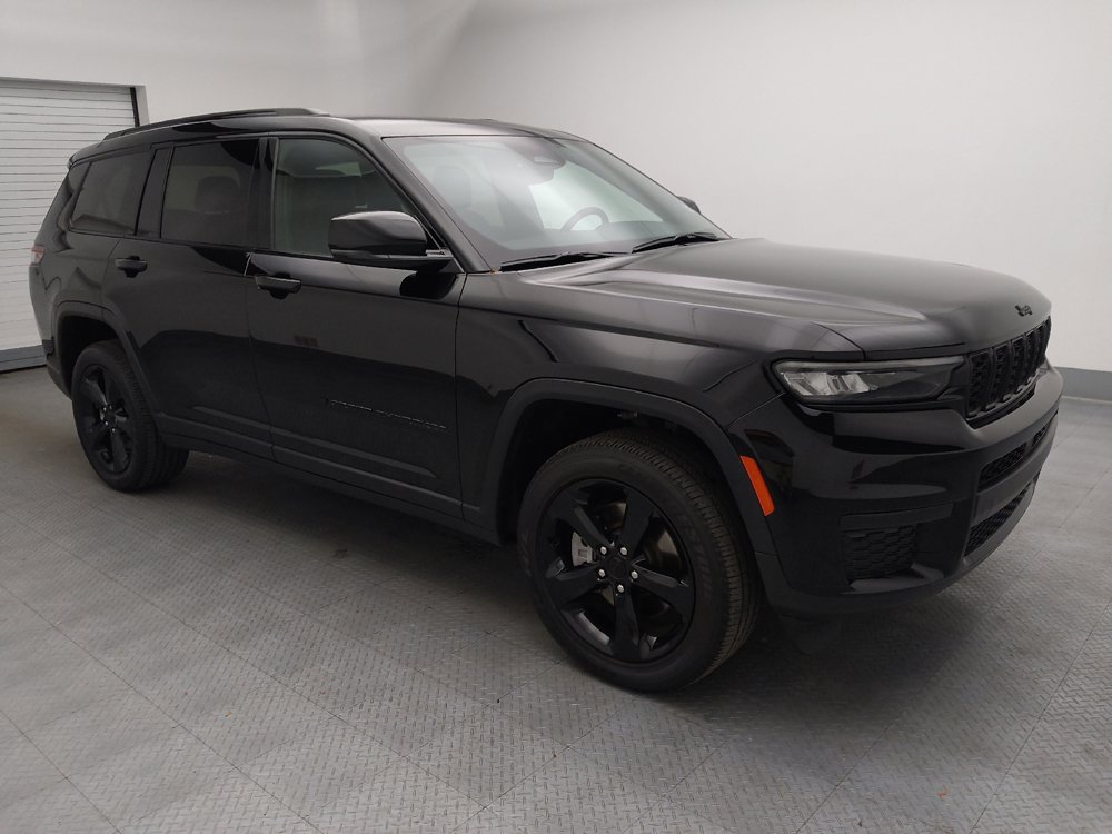 Used 2023 Jeep Grand Cherokee L Altitude AWD/4WD image 11