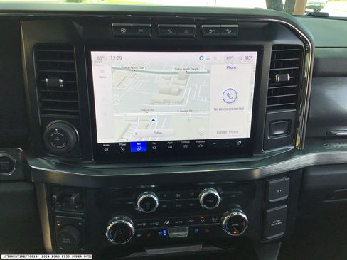 Used 2024 Ford F250 Lariat w/ Lariat Ultimate Package AWD/4WD image 16