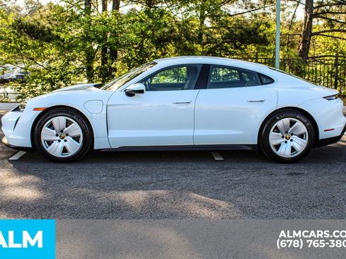 Used 2021 Porsche Taycan RWD image 7