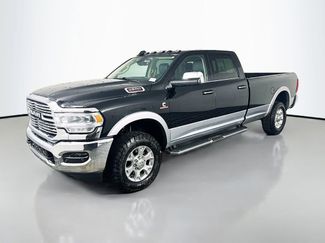 Used 2022 RAM 2500 Laramie w/ Chrome Appearance Group AWD/4WD video 3