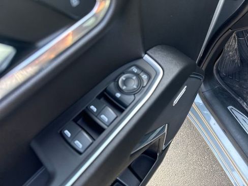 Certified 2023 GMC Sierra 1500 Elevation w/ Elevation Premium Package image 7