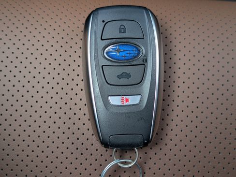 Certified 2025 Subaru Outback Touring XT w/ Popular Package #2 image 33