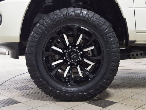 Used 2024 RAM 2500 Laramie w/ Night Edition image 25