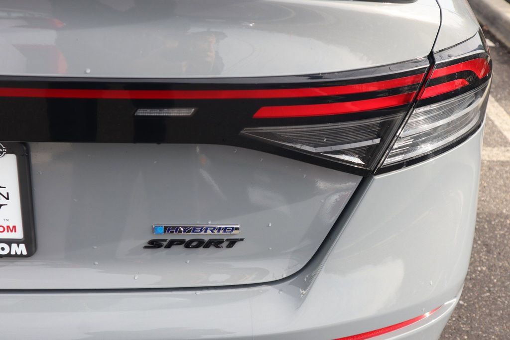 Used 2024 Honda Accord Sport image 30