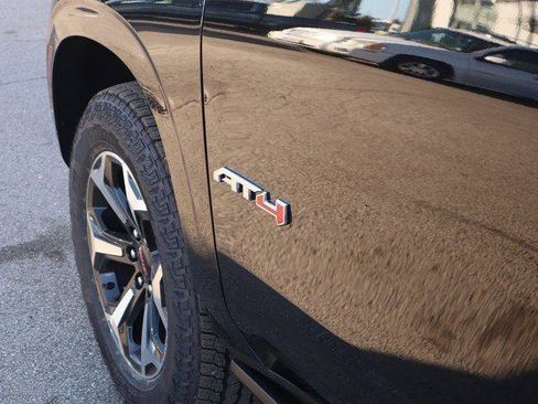 New 2026 GMC Yukon XL AT4 w/ AT4 Premium Plus Package image 13