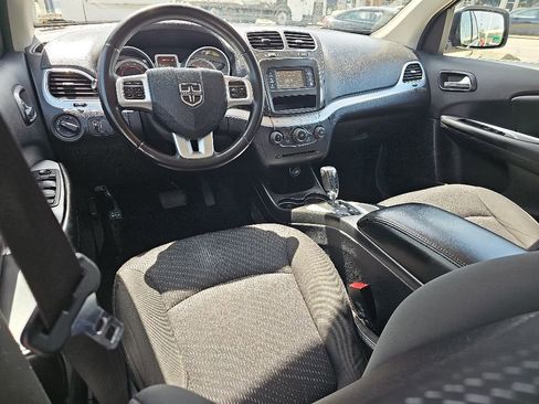 Used 2018 Dodge Journey SE AWD/4WD image 21
