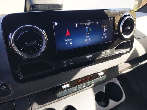 New 2025 Mercedes-Benz Sprinter 2500 image 6