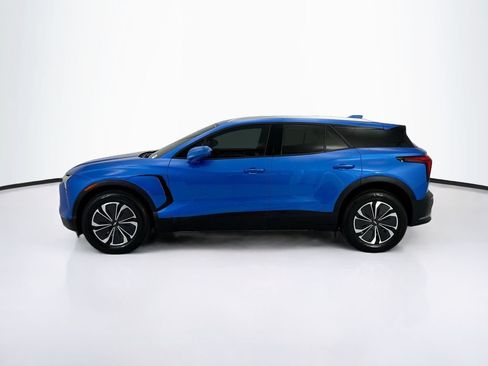 Used 2025 Chevrolet Blazer EV LT AWD/4WD image 8