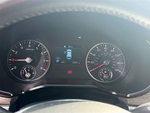 Used 2022 Kia Telluride EX w/ EX Premium Package image 12