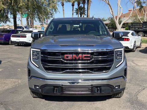 Used 2025 GMC Sierra 1500 SLT w/ SLT Premium Package image 3