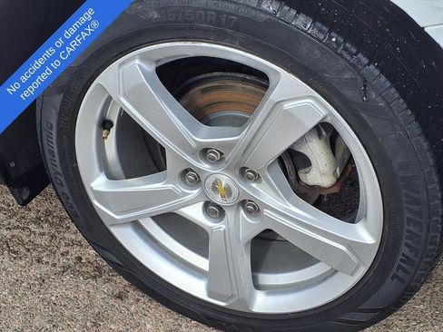 Used 2018 Chevrolet Volt LT w/ Comfort Package image 10