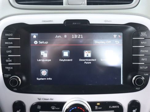 Used 2016 Kia Soul EV FWD image 22