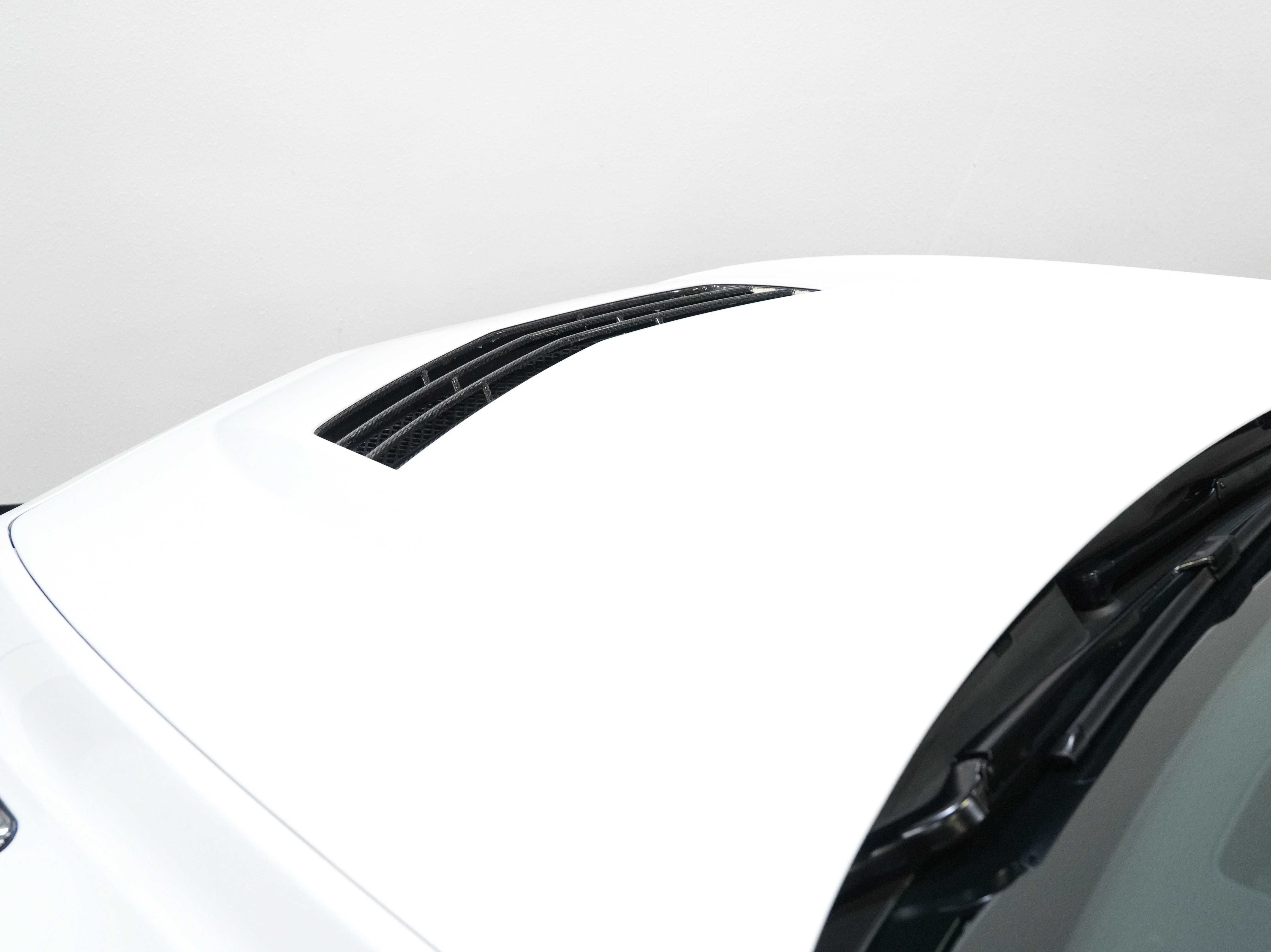 Used 2016 Cadillac CTS V w/ Carbon Fiber Package RWD image 22