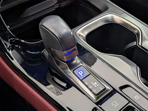 Used 2022 Lexus NX 350h 350h Premium image 25