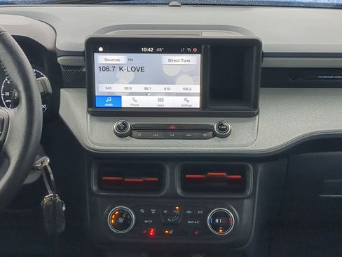 Certified 2022 Ford Maverick XLT w/ XLT Luxury Package image 16