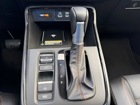 Certified 2025 Honda CR-V Sport-L image 22