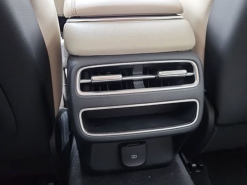 Used 2026 Genesis GV70 2.5T image 18