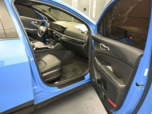 Used 2026 Kia Sportage X-Line w/ X-Line Technology Package image 45