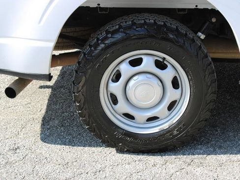 Used 2021 Ford F150 XL w/ Trailer Tow Package image 20