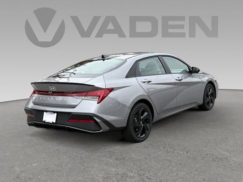 New 2026 Hyundai Elantra Sport FWD image 5
