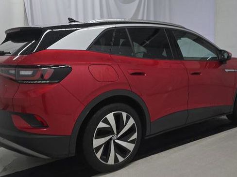 Used 2022 Volkswagen ID.4 Pro S w/ Gradient Package image 4