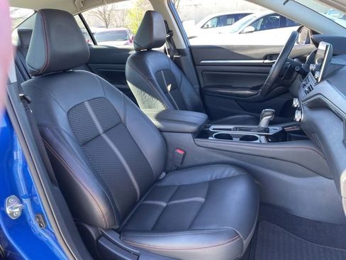 Used 2025 Nissan Altima 2.5 SR image 26