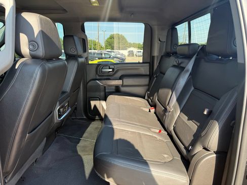 Used 2022 GMC Sierra 3500 Denali AWD/4WD image 25