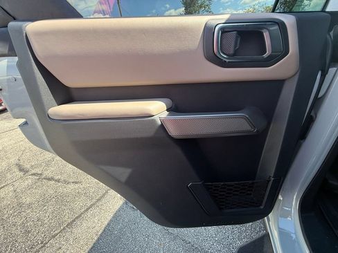 Used 2023 Ford Bronco Wildtrak AWD/4WD image 22