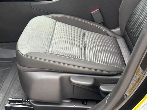 New 2026 Chevrolet Trax LT w/ Sunroof Package image 11