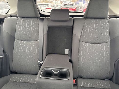 Used 2020 Toyota RAV4 XLE image 14
