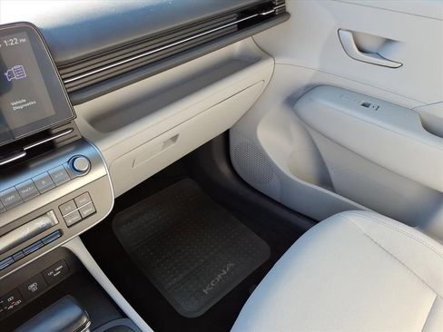 Used 2024 Hyundai Kona SEL image 26