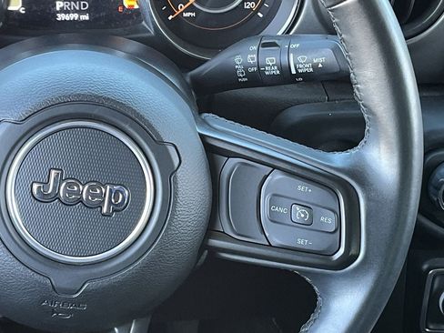 Used 2022 Jeep Wrangler Unlimited Sport AWD/4WD image 14