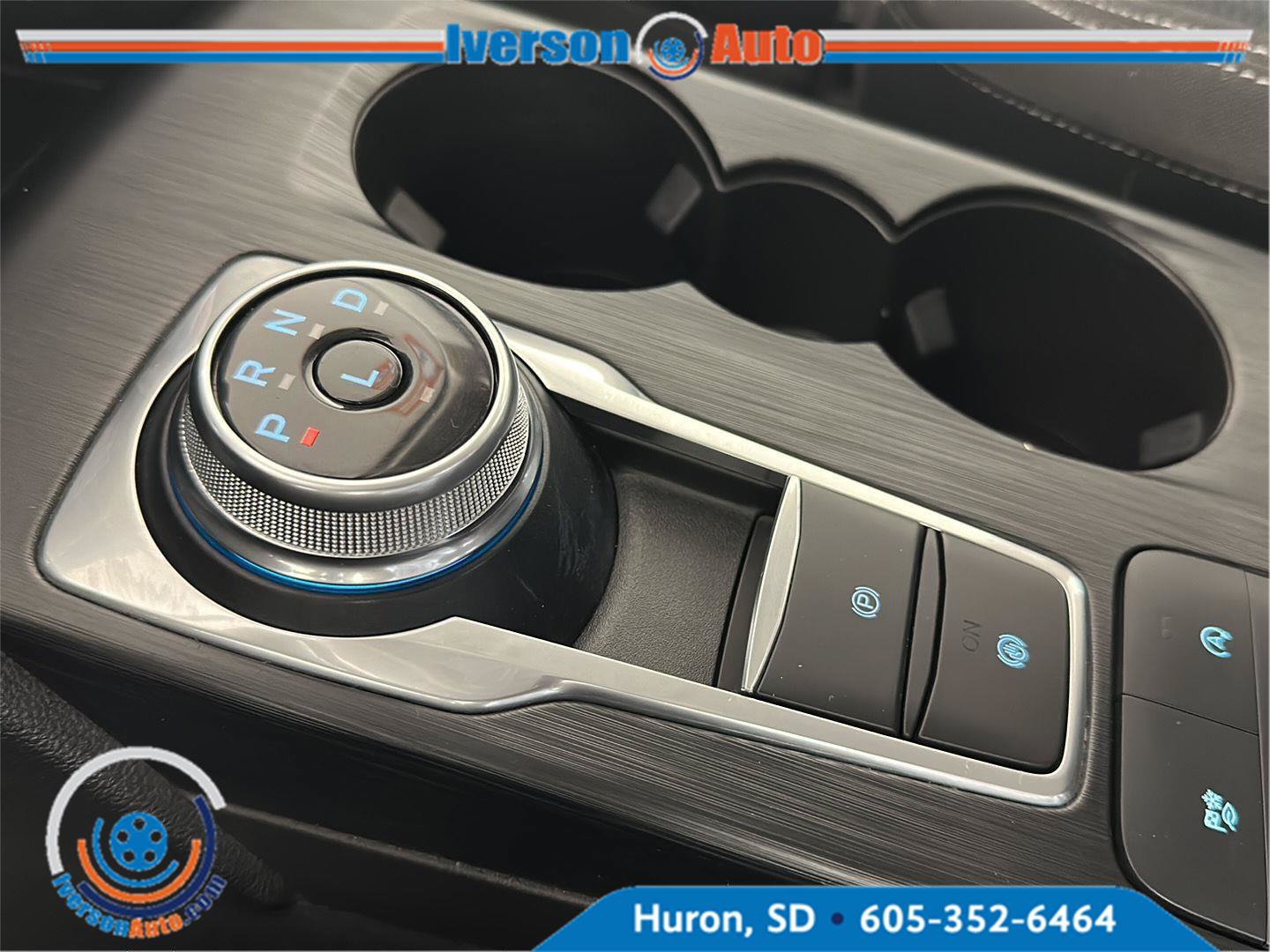 Used 2023 Ford Escape AWD image 19