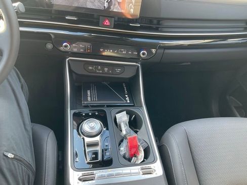 New 2026 Kia Carnival SX Prestige image 29