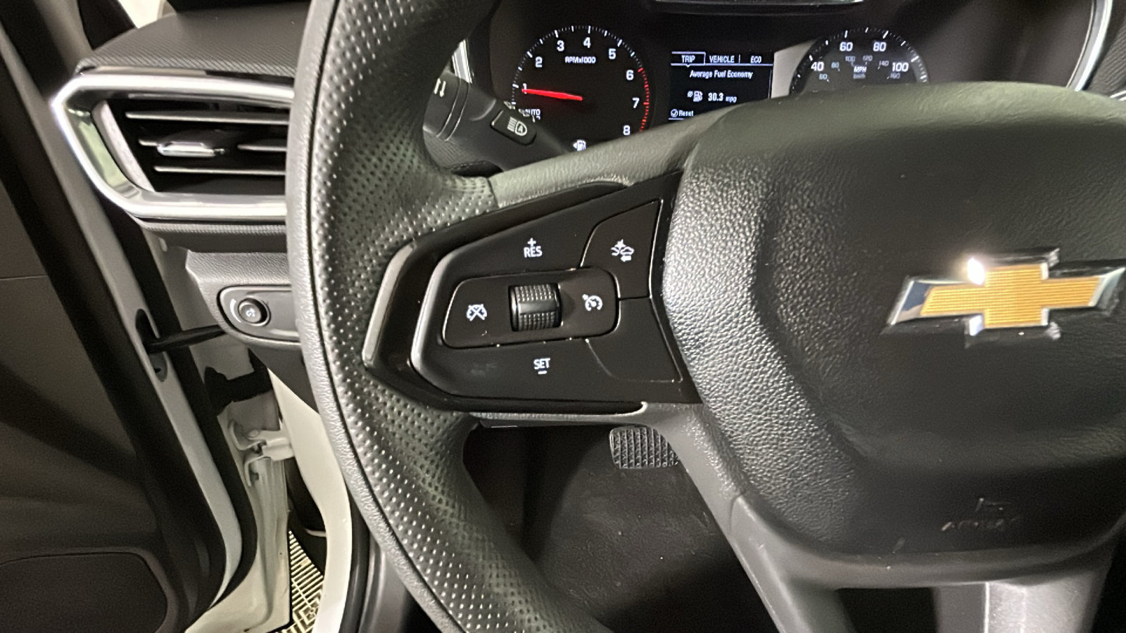 Used 2021 Chevrolet TrailBlazer LT FWD image 19