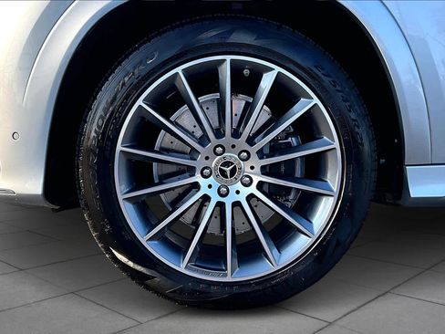 Used 2025 Mercedes-Benz GLE 350 4MATIC image 11