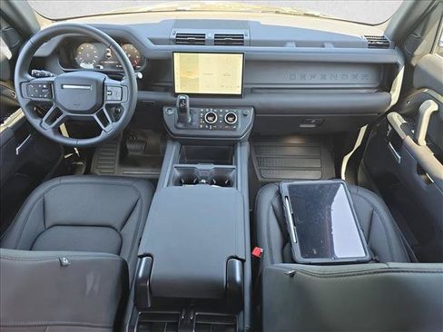 Certified 2025 Land Rover Defender 110 S AWD/4WD image 9