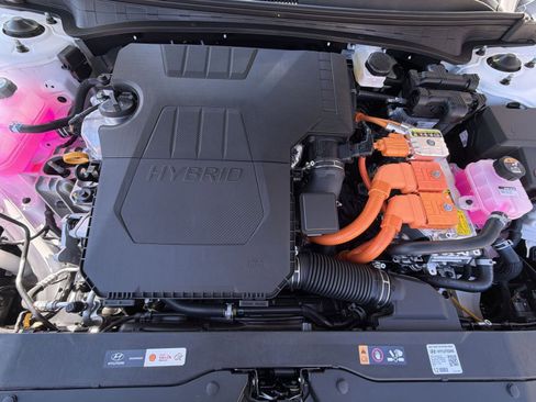 New 2026 Hyundai Elantra Limited image 27