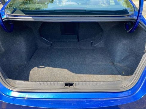 Used 2015 Chrysler 200 Limited w/ Convenience Group image 10