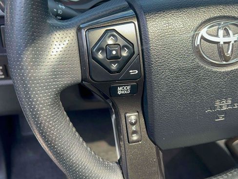 Used 2019 Toyota 4Runner Limited AWD/4WD image 8
