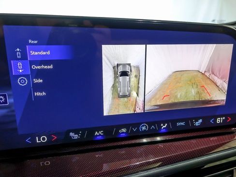 New 2026 Chevrolet Traverse Z71 w/ Driver Confidence Package image 21