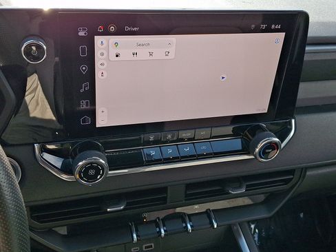 Used 2024 Chevrolet Colorado Trail Boss w/ Technology Package AWD/4WD image 15